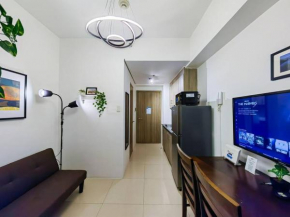 1BR Unit Condotel w Balcony FAME Residences -FM09